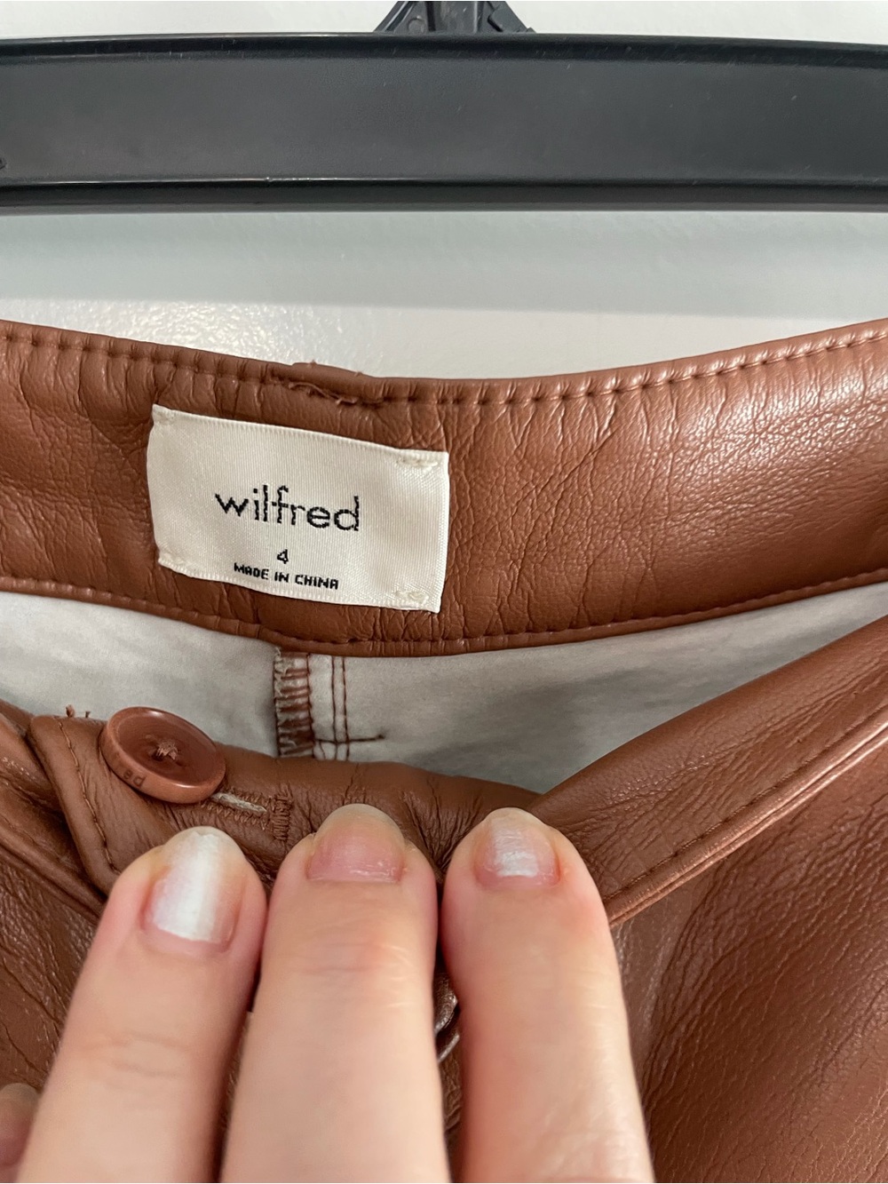 Wilfred Aritzia Cognac Vegan Leather High Rise Utility Straight Leg Pants 4 - Picture 7 of 11